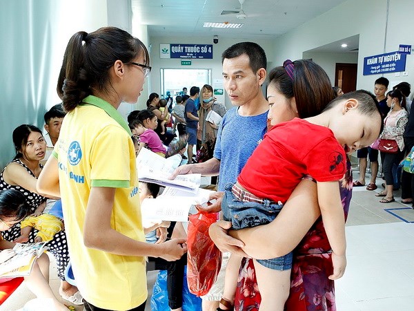 Phòng ngừa và xử lý các vấn đề sức khỏe ở trẻ em khi nắng nóng