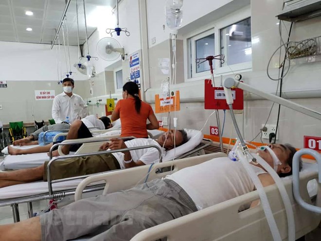 Nhiều bệnh nhân hôn mê sâu vì tăng huyết áp và bị say nắng