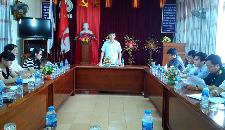 Bàn kế hoạch tổ chức chương trình Hành trình đỏ lần thứ VI