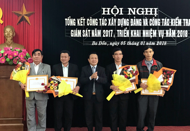 Tăng cường công tác kiểm tra giám sát, thi hành kỷ luật Đảng