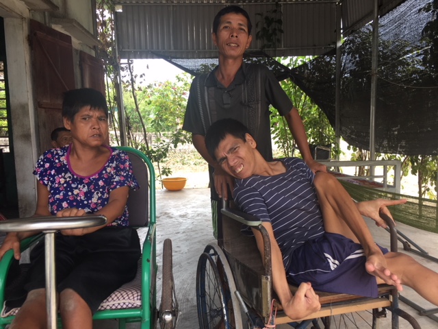 Những nỗi đau mang tên da cam