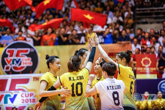 Tuyển nữ bóng chuyền Việt Nam giành chức vô địch VTV Cup 2018