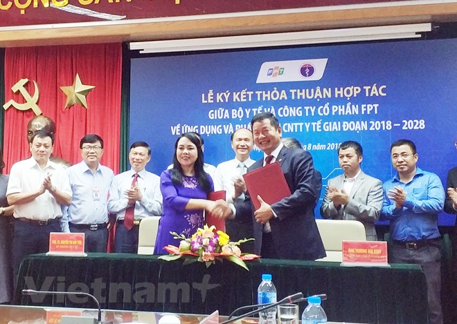 Tập đoàn FPT 'bắt tay' Bộ Y tế xây dựng mô hình y tế thông minh