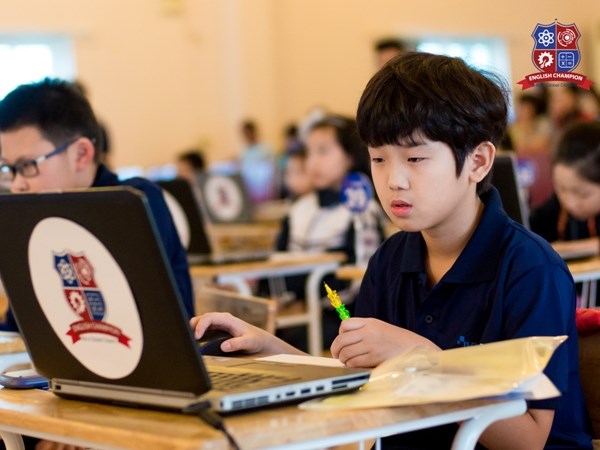 Hỗ trợ đóng học phí cơ sở ngoài công lập với học sinh diện phổ cập