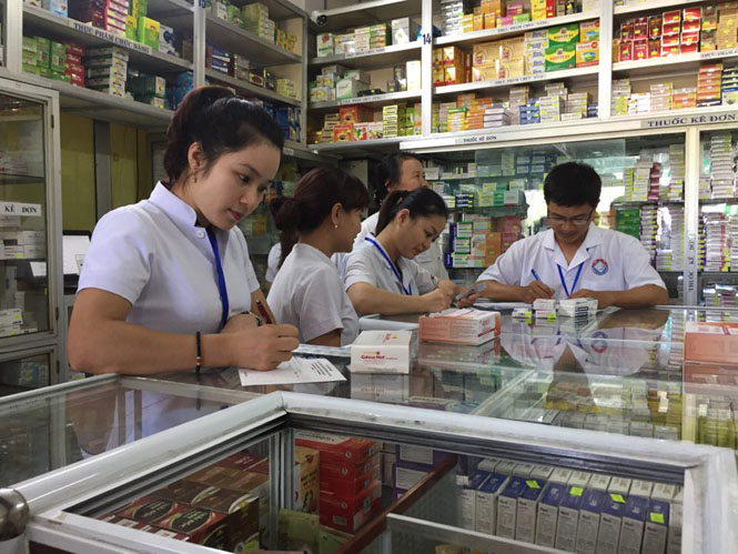 Tăng cường kiểm tra, giám sát thị trường thuốc tân dược, thực phẩm chức năng
