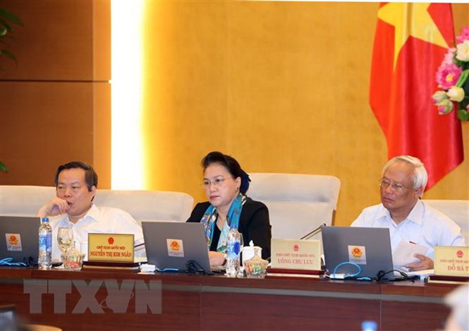 Ủy ban Thường vụ Quốc hội đề nghị dừng dự án Luật Hành chính công
