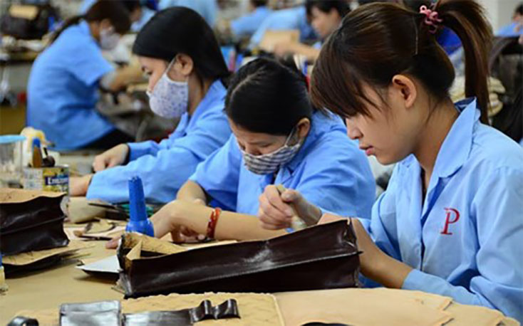 Quy định mới về tiền lương doanh nghiệp có hiệu lực từ tháng 11-2018