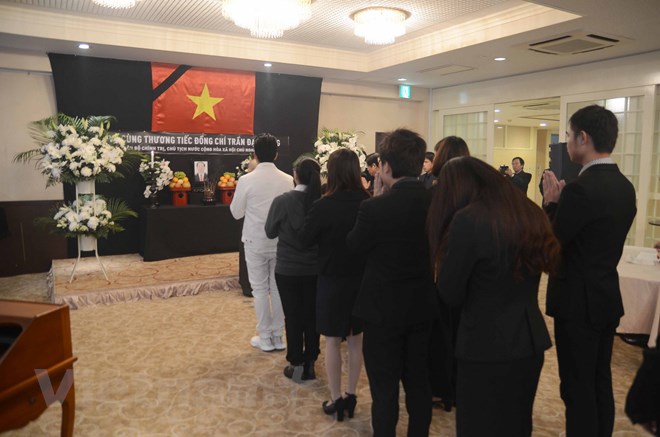 Đại sứ quán Việt Nam tại Nhật Bản tổ chức lễ viếng Chủ tịch nước