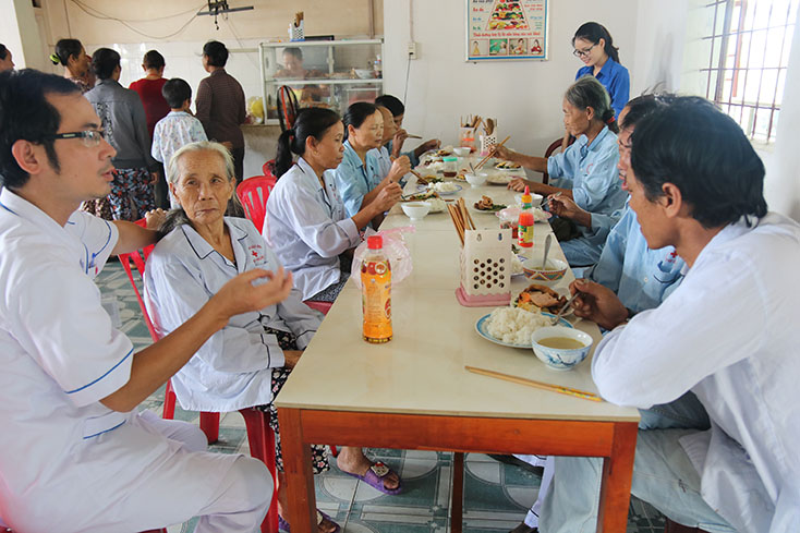 Tiếp sức cho người bệnh nghèo