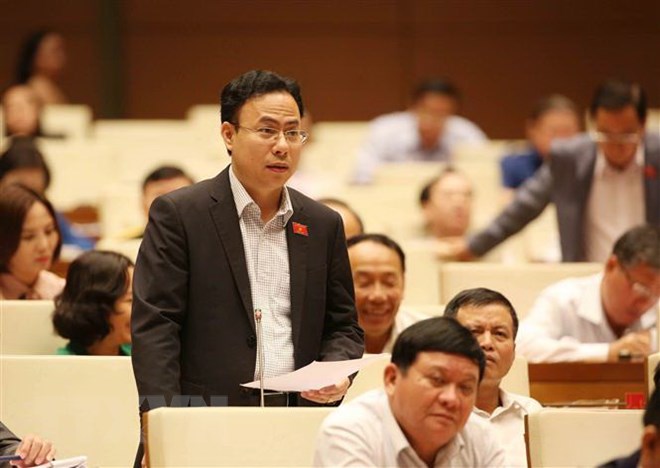 Việc thăm dò, khai thác cát sỏi lòng sông sẽ phải thông qua đấu giá