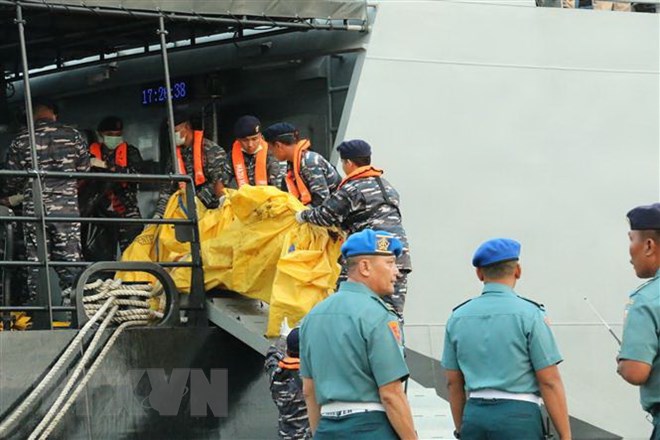Rơi máy bay tại Indonesia: Đẩy nhanh việc xác nhận danh tính nạn nhân