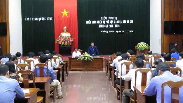 Thực hiện nhiệm vụ phổ cập giáo dục, xoá mù chữ là trách nhiệm của toàn xã hội