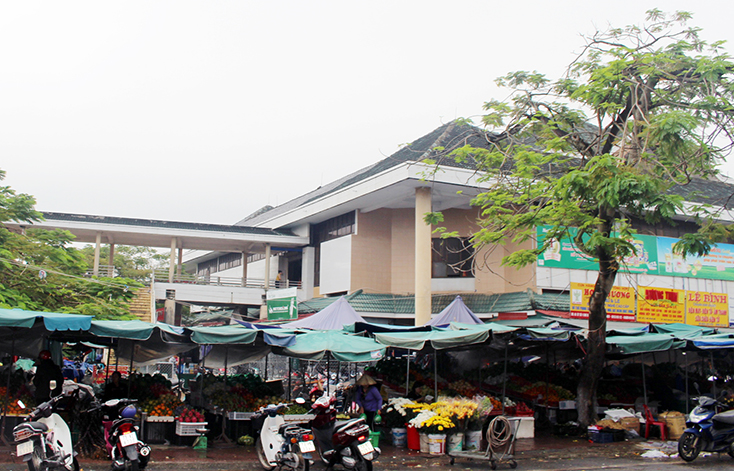 Cần giải pháp đồng bộ để phát triển hệ thống chợ trung tâm