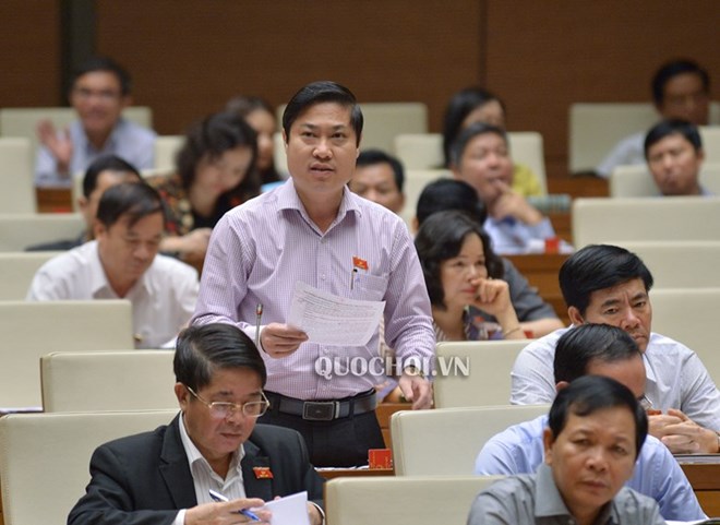 Nhiều tranh luận sôi nổi về quy định cấm bán bia trên mạng internet