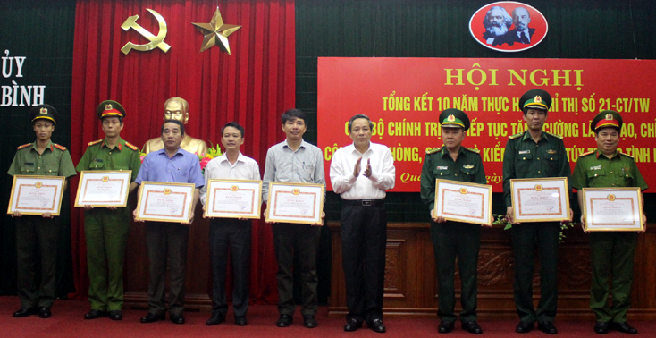 Ủy ban MTTQVN tỉnh:  Đẩy mạnh phong trào phòng, chống ma túy