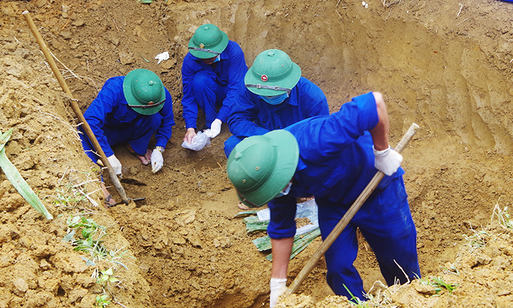 Bộ CHQS tỉnh:  Kiểm tra hoạt động tổ quy tập hài cốt liệt sỹ trong nước
