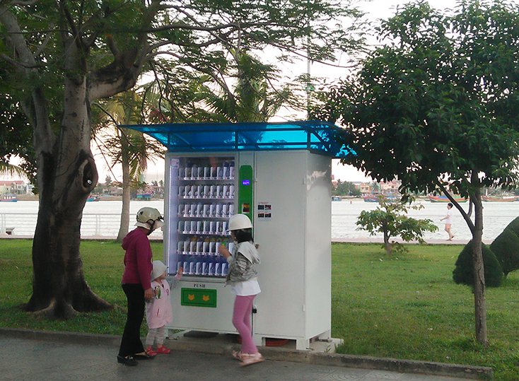 TP. Đồng Hới:  Lắp đặt 12 máy bán hàng tự động