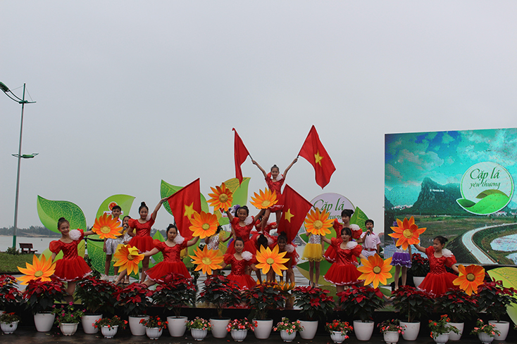 "Vì đàn em thân yêu"