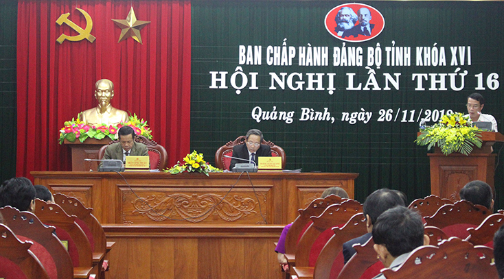 "Tăng cường đoàn kết, nỗ lực phấn đấu vượt qua khó khăn, quyết tâm thực hiện thắng lợi mục tiêu, nhiệm vụ năm 2019" (*)