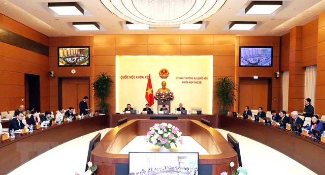 Ủy ban Thường vụ Quốc hội xem xét điều chỉnh chương trình xây dựng luật, pháp lệnh