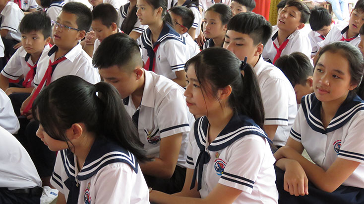 Chuyện lạm thu ở các trường học