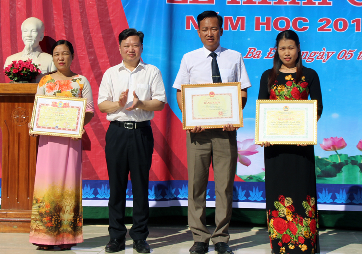 TX.Ba Đồn: Vượt chỉ tiêu trường đạt chuẩn quốc gia năm 2018