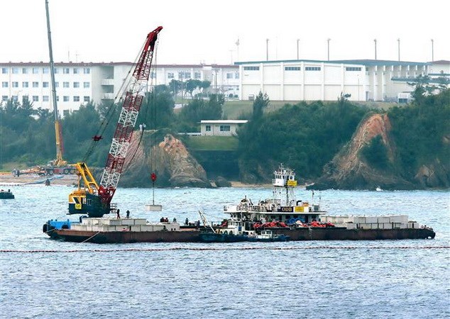 Chính phủ Nhật Bản bắt đầu di chuyển căn cứ Mỹ tại Okinawa
