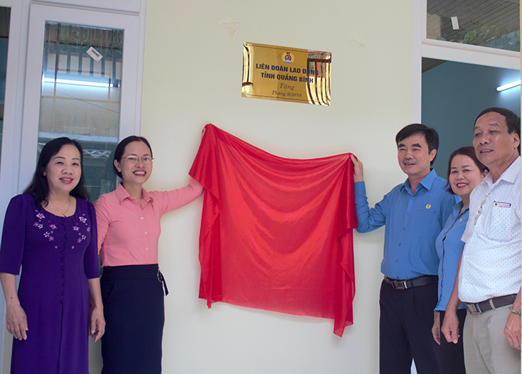 Nhà nội trú cho giáo viên vùng sâu, vùng xa