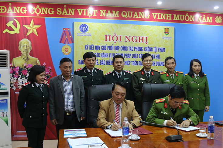 Ký kết quy chế phối hợp phòng, chống tội phạm về bảo hiểm xã hội