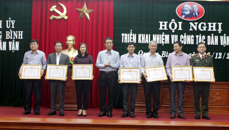 Hướng về cơ sở, phát huy vai trò vận động nhân dân của chi đoàn, chi hội