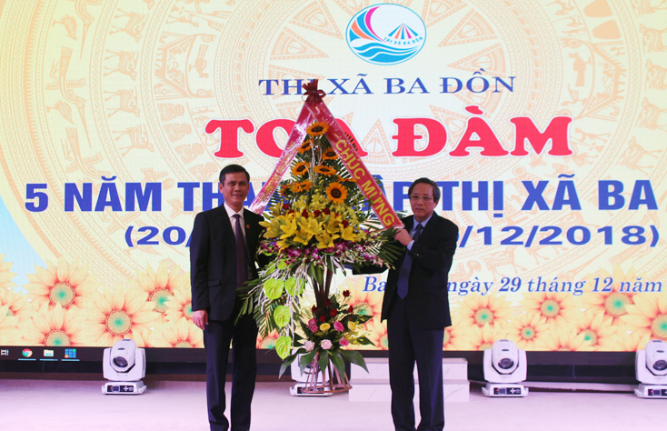 Tọa đàm 5 năm thành lập thị xã Ba Đồn