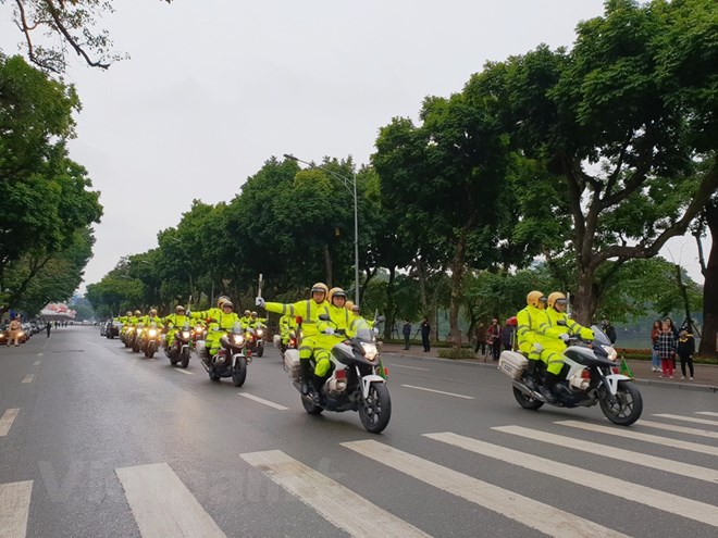 Phó Thủ tướng: Xử lý lái xe uống rượu bia, không đội mũ bảo hiểm