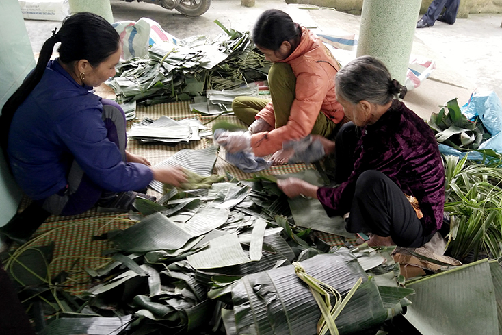 Rộn ràng nghề nem, chả phục vụ Tết