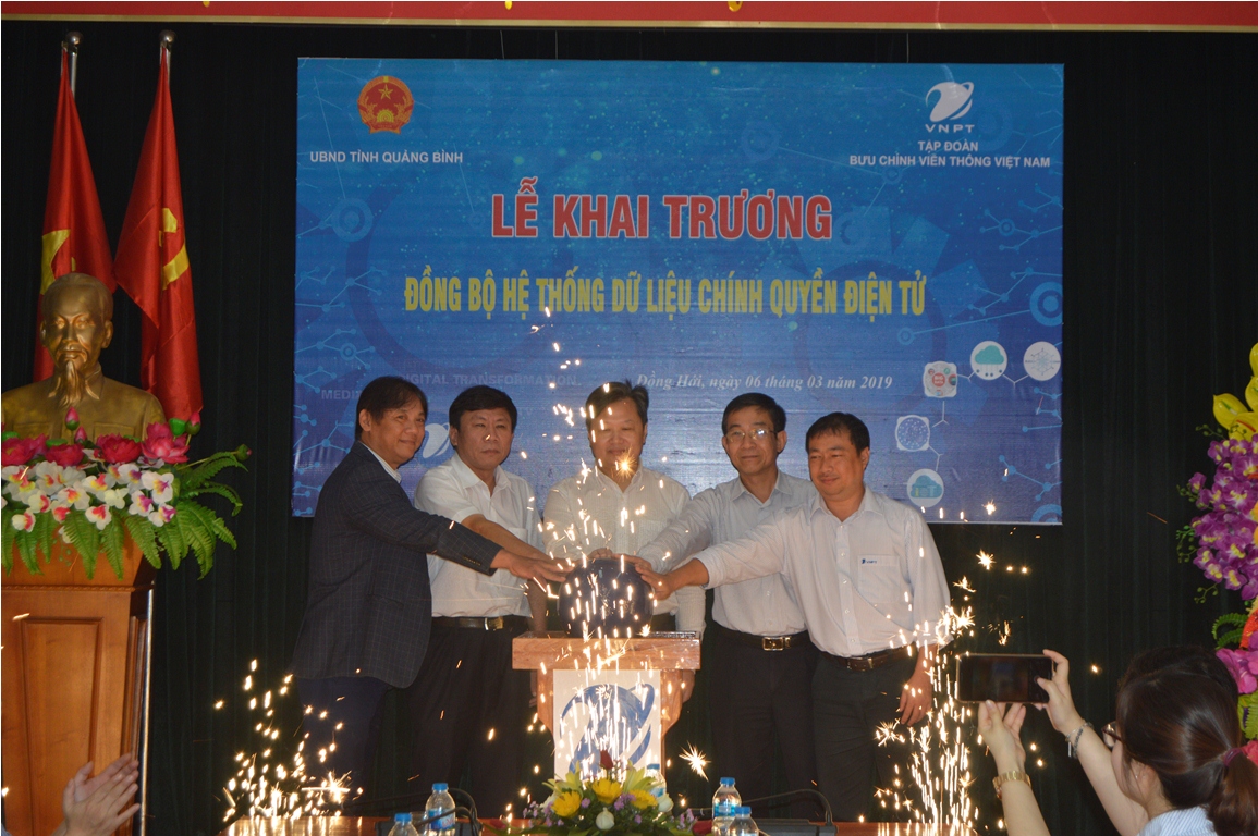 Khai trương đồng bộ hệ thống dữ liệu chính quyền điện tử