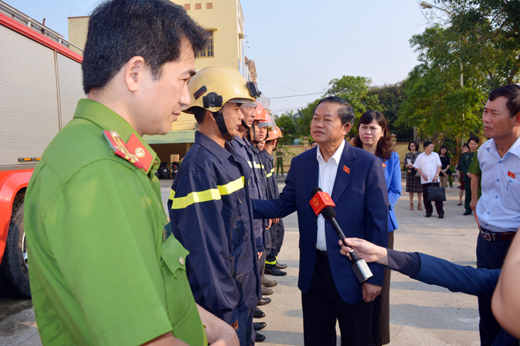 Đồng chí Phó Chủ tịch Quốc hội giám sát chính sách, pháp luật về phòng cháy, chữa cháy tại Quảng Bình