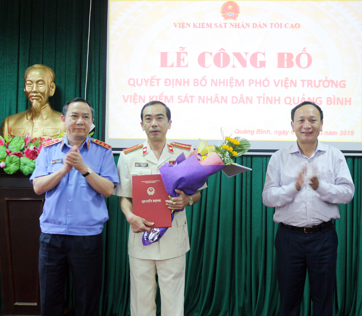 Bổ nhiệm Phó viện trưởng Viện Kiểm sát nhân dân tỉnh