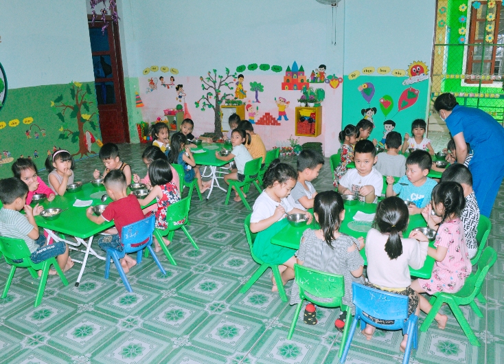 Chủ động bảo đảm ATVSTP cho học sinh bán trú
