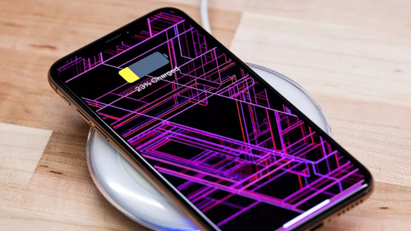 iPhone 2019 có thể hỗ trợ sạc không dây cho thiết bị khác