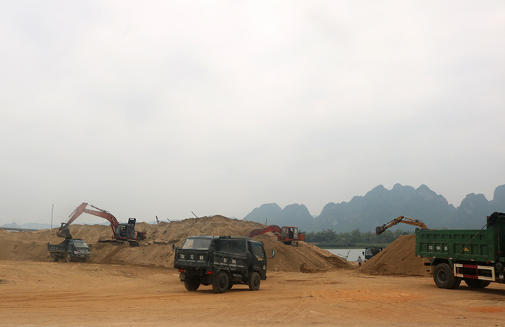 Quảng Trạch:  Tăng cường ngăn chặn, xử lý "cát tặc"