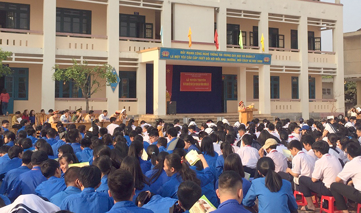 Tuyên truyền an toàn giao thông đường sắt cho học sinh trung học cơ sở