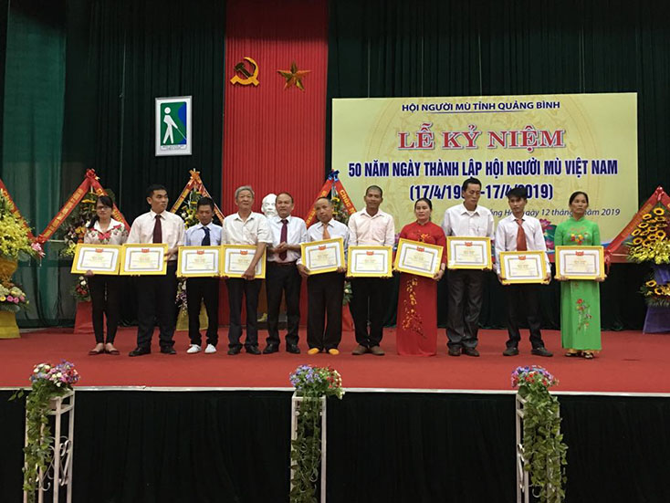 Kỷ niệm 50 năm ngày thành lập Hội Người mù Việt Nam