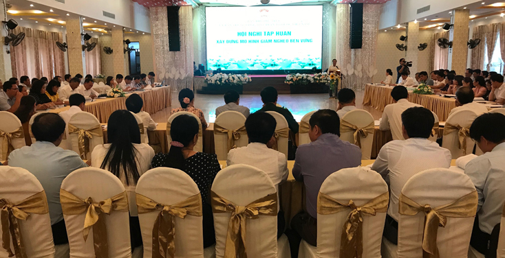 Tập huấn xây dựng mô hình giảm nghèo bền vững