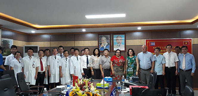 Đoàn công tác của Thứ trưởng Bộ Y tế Cuba thăm, làm việc tại Quảng Bình