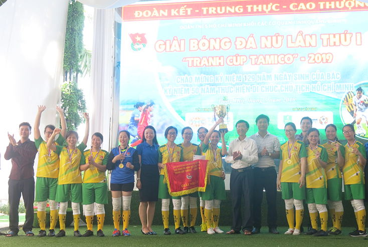 Giải bóng đá mini nữ "Tranh cúp Tamico" lần thứ nhất