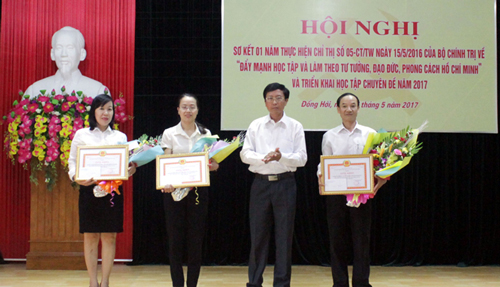 Đảng bộ Khối các cơ quan tỉnh: Học và làm theo Bác là nhiệm vụ thường xuyên của mỗi cán bộ, đảng viên