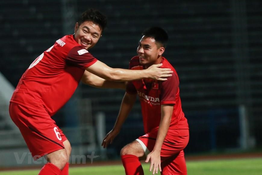 Kênh nào trực tiếp trận Việt Nam đối đầu Thái Lan tại King's Cup?