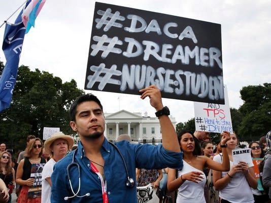 Hạ viện Mỹ thông qua dự luật bảo vệ thế hệ nhập cư "Dreamers"