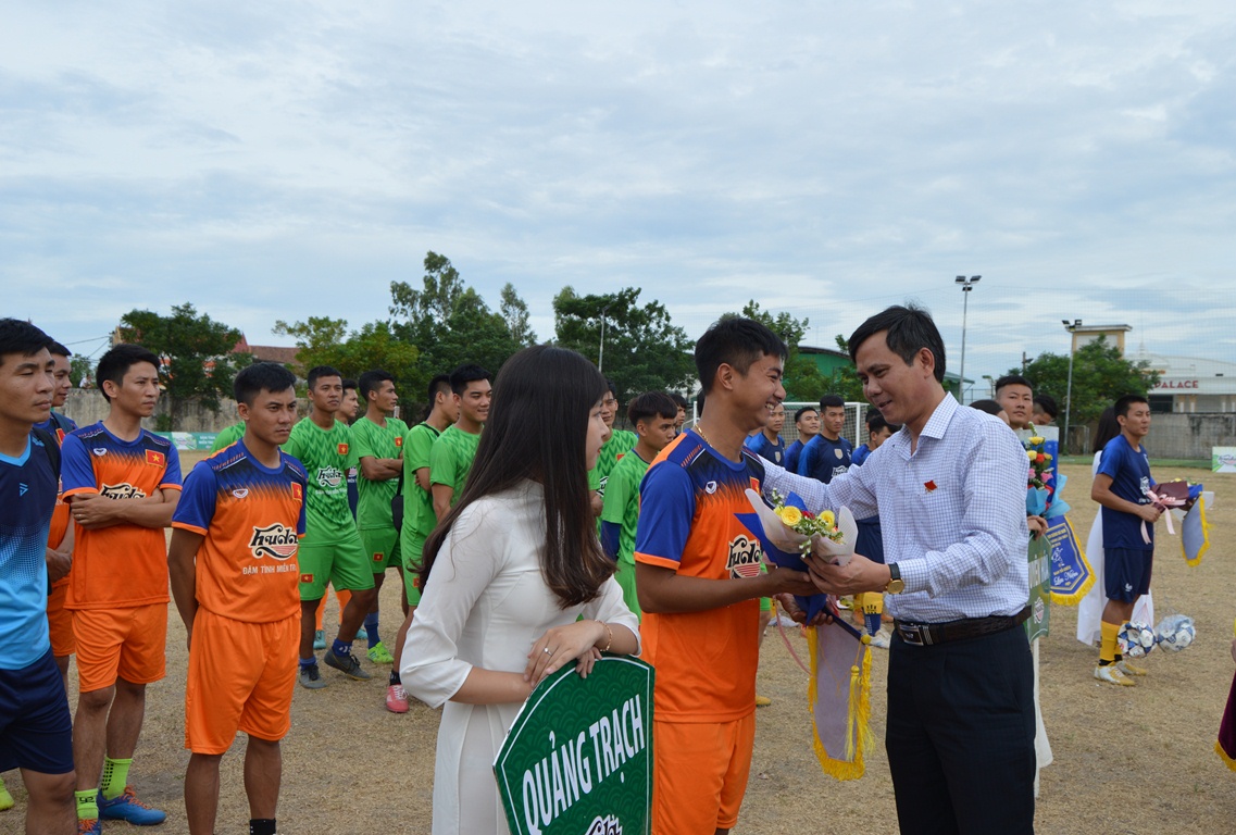 Khai mạc giải vô địch bóng đá nam tỉnh Quảng Bình lần thứ 2 năm 2019