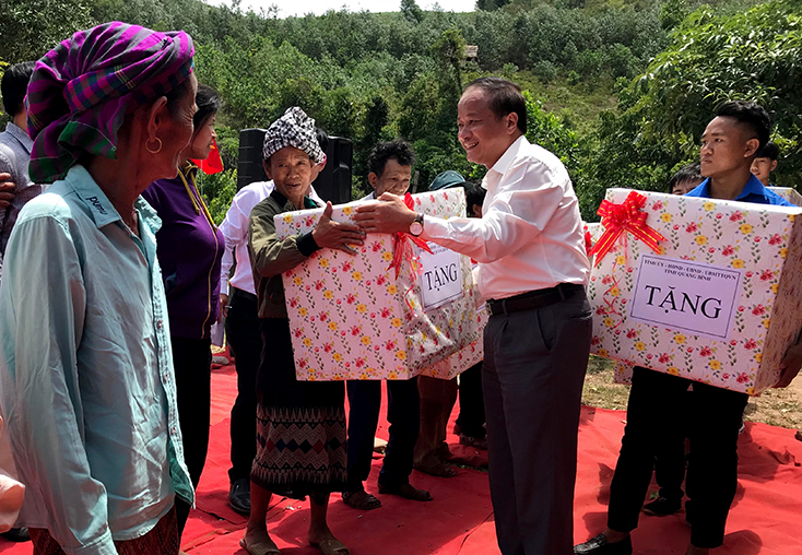Tham gia xây dựng Đảng, chính quyền vững mạnh:  Khi vai trò của Mặt trận được phát huy
