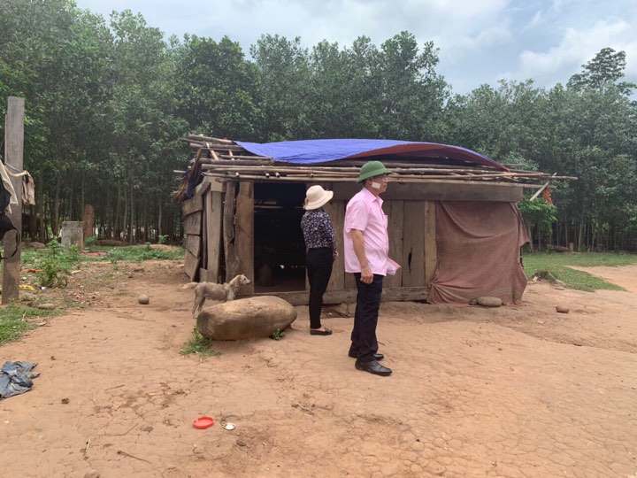 Ngân hàng CSXH tỉnh kịp thời phối hợp xử nợ do rủi ro